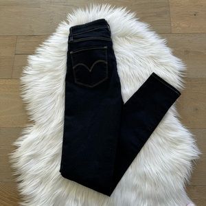 Levi’s Dark Wash 721 Jeans